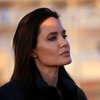 Анджелина Джоли призвала защитить женщин на Донбассе 
