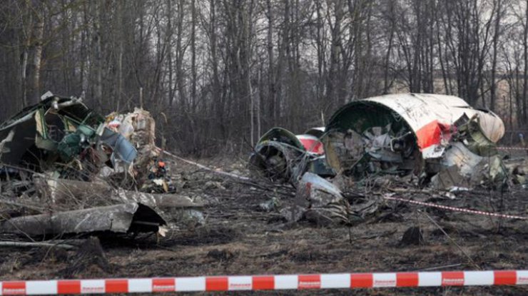 В катастрофе погиб президент Польши Лех Качиньский и еще 95 человек