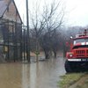 Паводок на Закарпатье: местных жителей эвакуируют (фото)