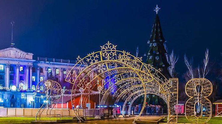 Новогодняя елка в Николаеве 