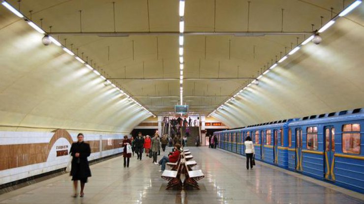 В киевском метро задержали военного со взрывчаткой Фото: Из открытых источников