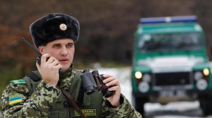 В Украину не пустили молдаванина с георгиевскими лентами / Фото: сайт Госпогранслужбы Украины