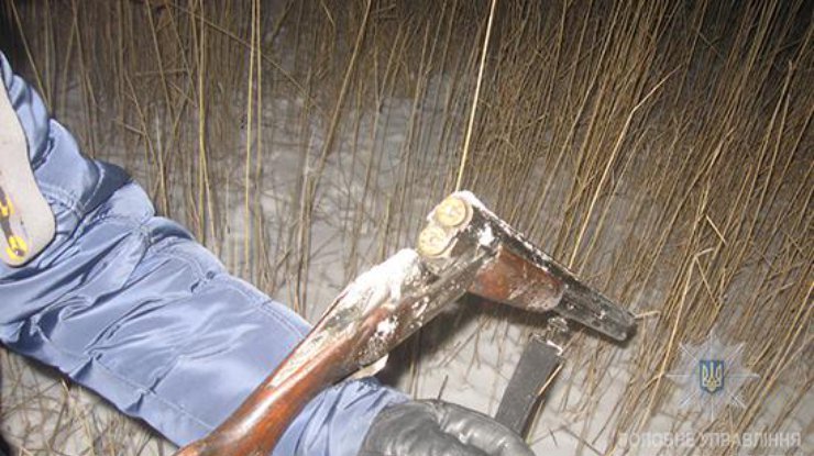 В Днепропетровской области тесть случайно застрелил зятя на охоте 