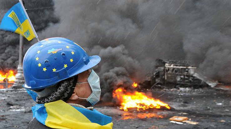 Кабмин внес законопроект о предоставлении статуса пострадавшим на Майдане 