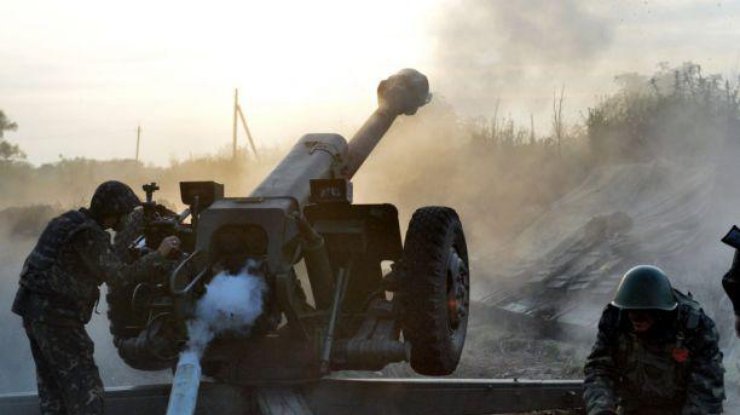 На Донбассе враг нанес мощный удар по населенному пункту 