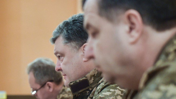 По словам Порошенко, Украина потратит 9 миллиардов на закупку нового вооружения
