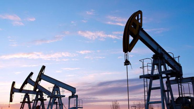 Цена нефти Brent опустилась ниже $57 за баррель 
