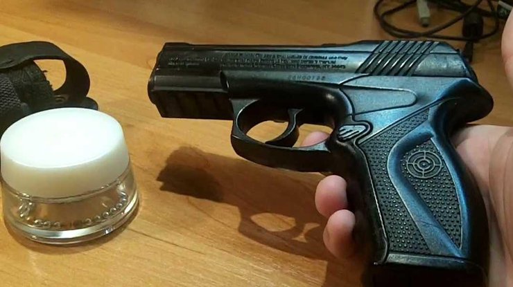 В Винницкой области подросток прострелил сокурснику глаз 