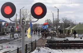 Главные новости 13 марта: разгон блокады Донбасса, волна простестов в Украине и апелляция Насирова