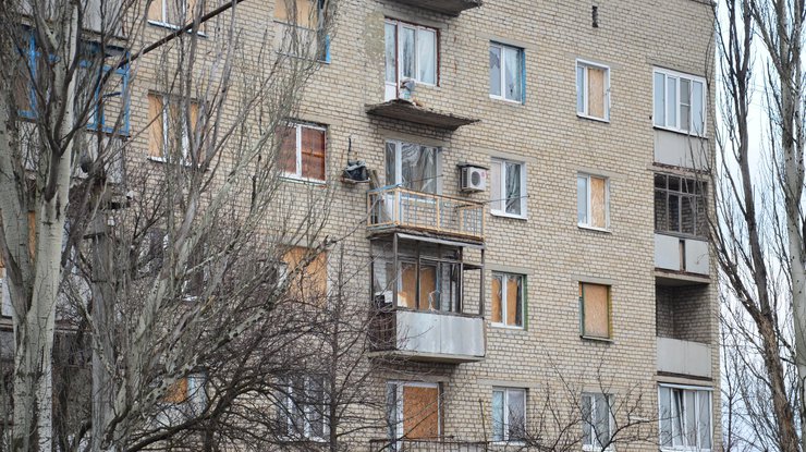Обстрел Красногоровки: появились фото разрушенных домов 