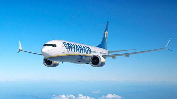 Ryanair анонсировал 50 новых рейсов в Украину
