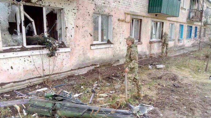 В Харьковской области горит склад с боеприпасами