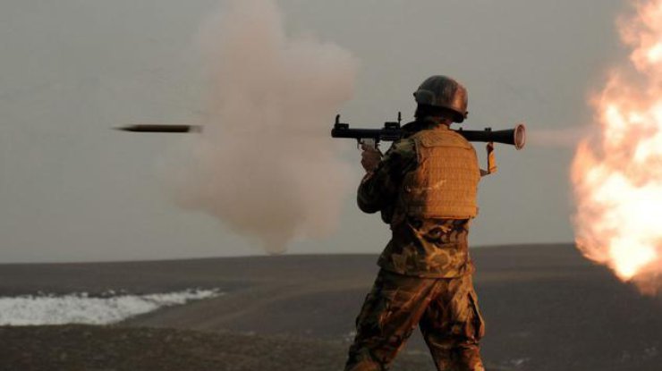 В ноге украинского военного застрял выстрел гранатомета 