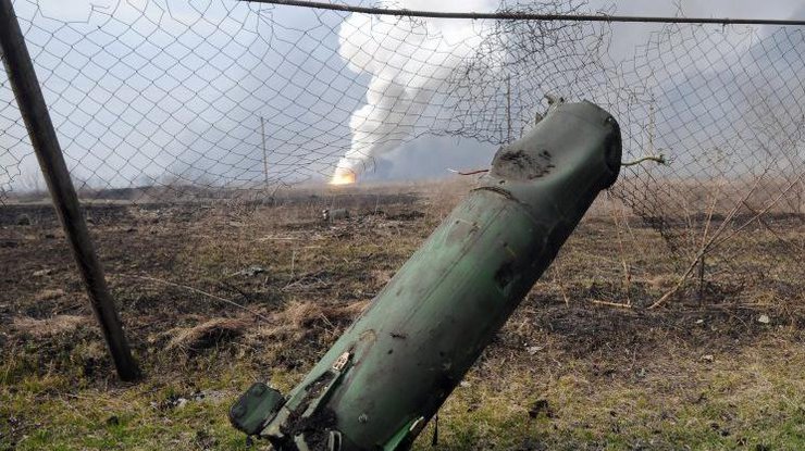 Взрыв в Балаклее: спасатели собрали более 800 снарядов 