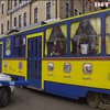 В Києві запрацював дитячий трамвай з книгами