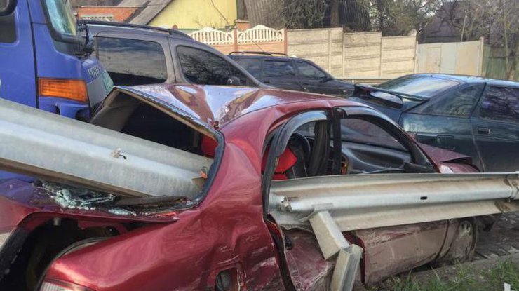 Ужасная авария в Харькове: столкнулись сразу 9 авто