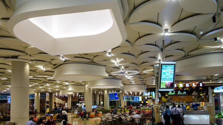 В аэропортах Индии объявлен режим повышенной опасности