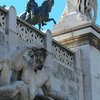 В Италии туристы заплатили 900 евро за купание в фонтане