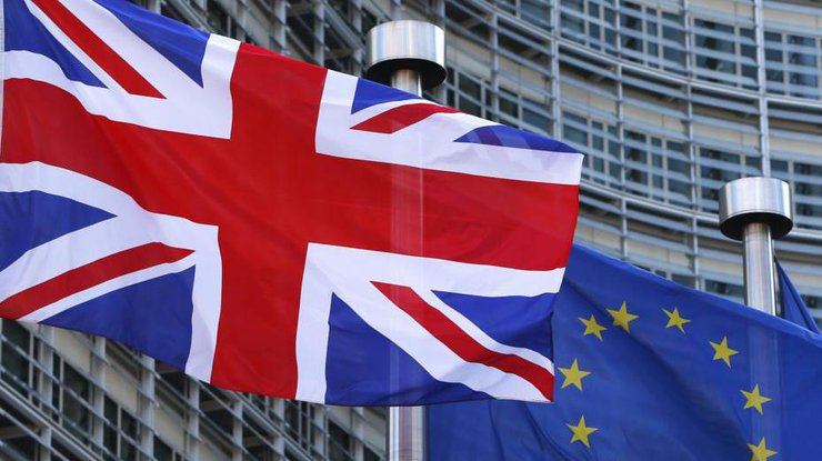 В Еврокомиссии назвали окончательную дату выхода Великобритании из ЕС