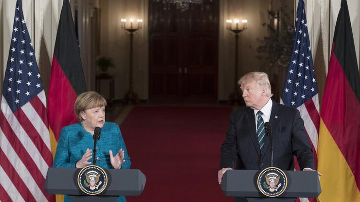 Трамп и Меркель договорились о сотрудничестве по вопросам Донбасса 