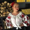 День вышиванки: мировые знаменитости в украинской одежде (фото)
