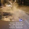 В Киеве прорвало теплосеть, 25 домов остались без воды (фото, видео)