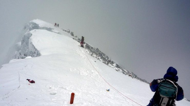 Индийский альпинист сорвался с высоты 8 км при подъеме на Эверест 