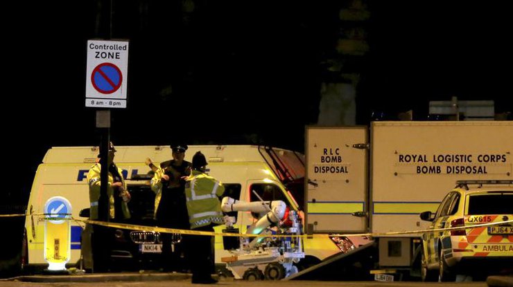 Теракт в Манчестере унес жизни 22 человек
