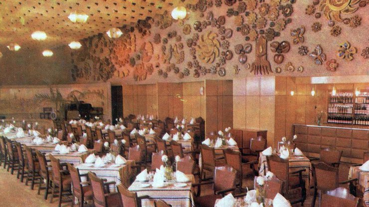 Ресторан "Мисливець", Гидропарк (1982)