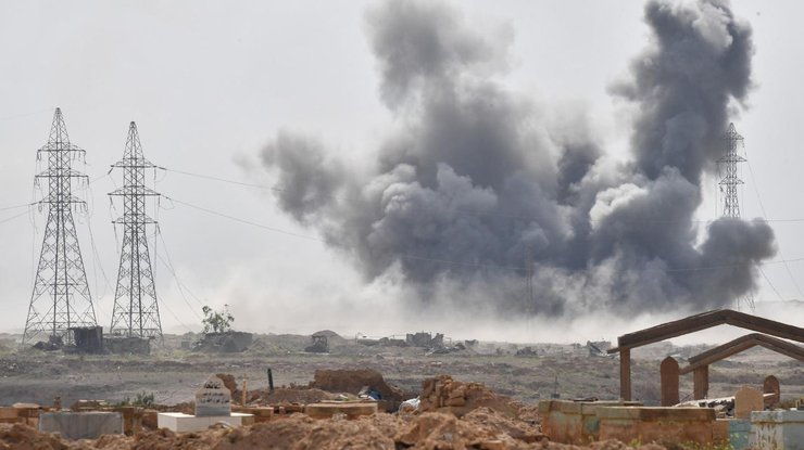 ВВС Египта нанесли удары по лагерям боевиков в Ливии