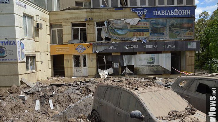 Масштабный прорыв трубы в Киеве