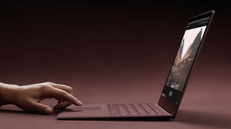 Microsoft представила новый ноутбук Surface, который работает с Windows 10 S / Фото блог Microsoft