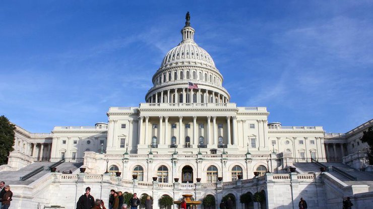 Сенат США одобрил бюджет, в котором заложены $560 млн для Украины