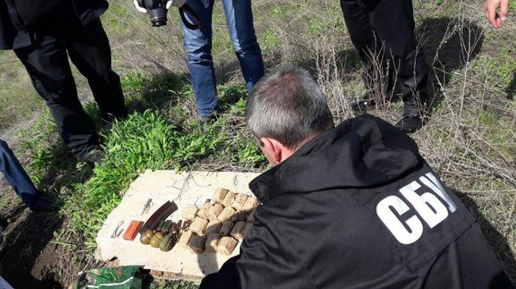 Под Одессой сотрудники СБУ задержали торговца оружием 