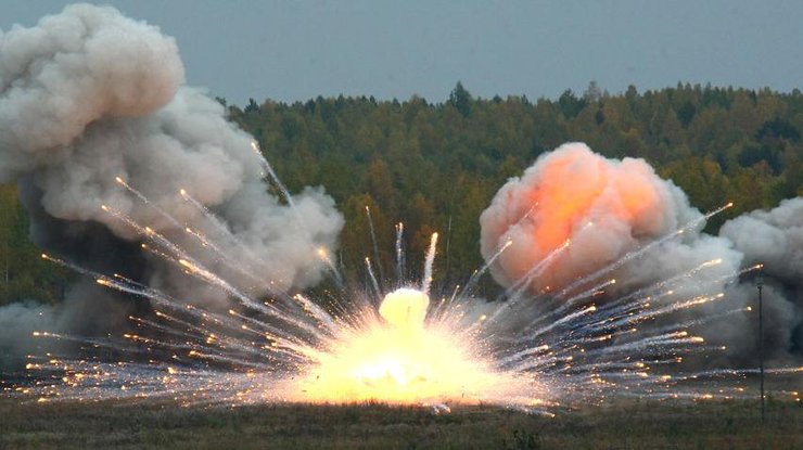 На Донбассе мирные жители подорвались на боеприпасе