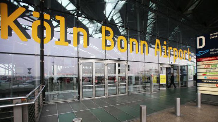 В аэропорту немецкого города Кельн не пускали украинца 