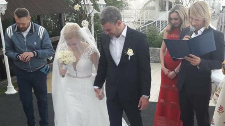 Тоня Матвиенко и Арсен Мирзоян сыграли свадьбу / Фото: из Facebook 