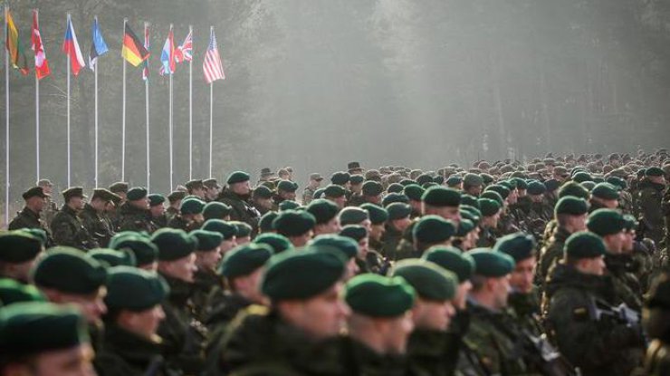 В Латвии официально начал действовать батальон НАТО