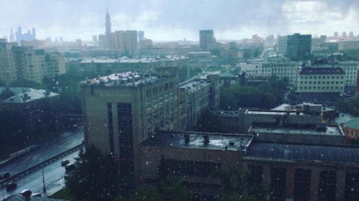 В Москве пошел снег / Фото: из Instagram