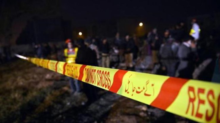 Серия терактов в Пакистане унесла 85 жизней