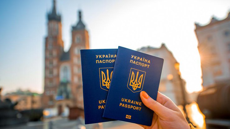 Безвизовый режим: сколько украинцев съездили в Европу 