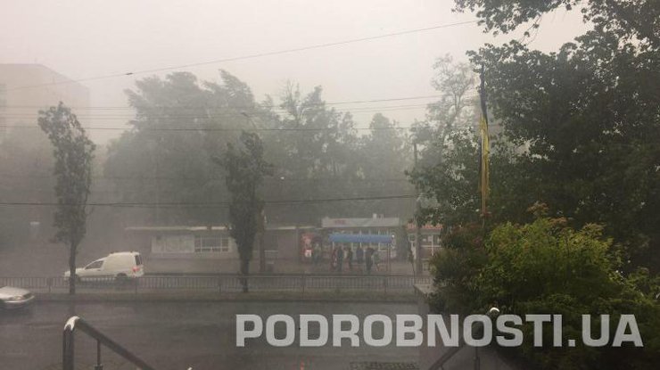 На Киев обрушился аномальный ливень 