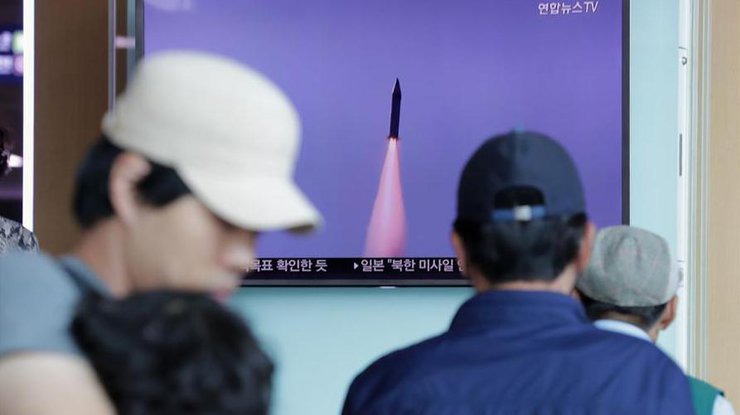 В КНДР провели испытания противокорабельных снарядов 