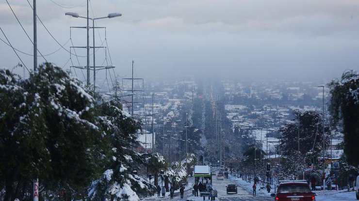 На Чили обрушился сильный снегопад 