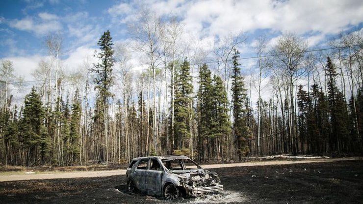 Пожары в Канаде: эвакуированы три тысячи жителей 
