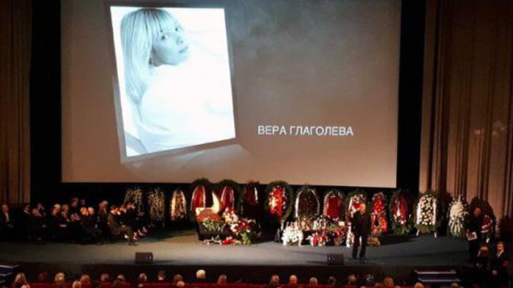 На 62-м году жизни умерла известная актриса Вера Глаголева