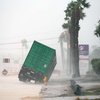 Ураган "Харви": поступают первые сообщения о разрушениях и раненых (видео)