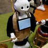В Японии вместо священника людей хоронит робот (видео)  