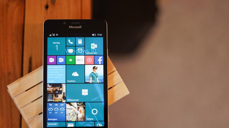 Windows 10 Mobile будет поддерживаться разработчиками до 2018 года. Фото MSPoweruser