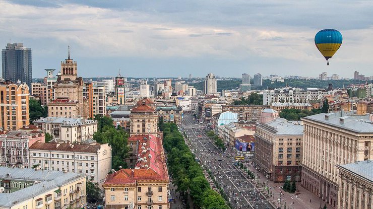 В центре Киева ограничат движение транспорта